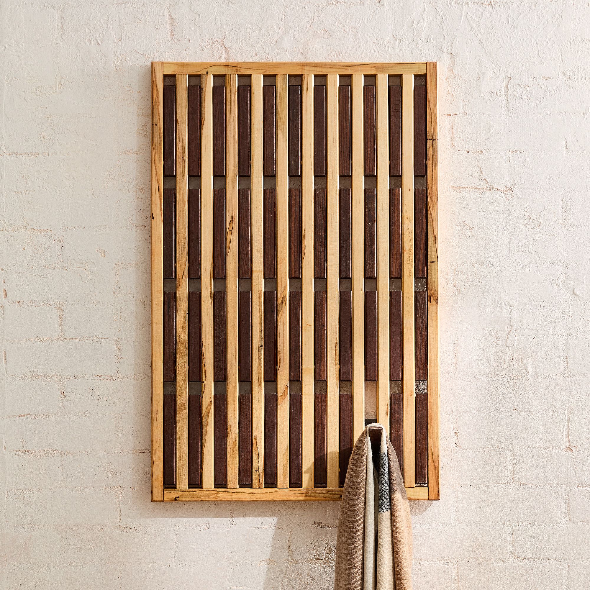 Magnetic Hook Rack (24")